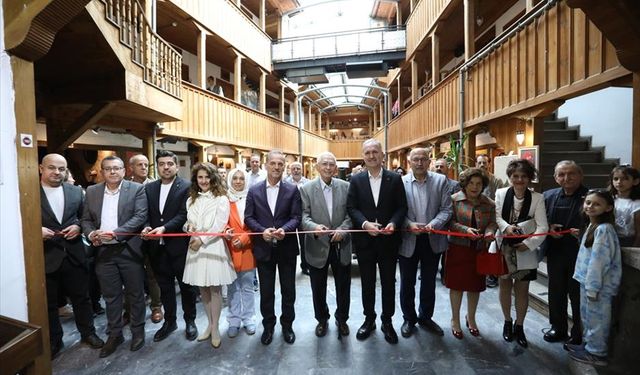 Dünya Müzeler Gününe Özel İnegöl Kent Müzesi’nde “Taşın Kalbi” sergisi ziyarete açıldı