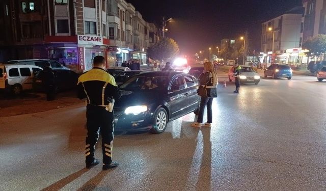 Düzce’de aranan 60 kişi yakalandı 17 kişi tutuklandı