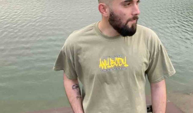 Gezi yolunda facia: 27 yaşındaki genç hurdaya dönen araçta öldü
