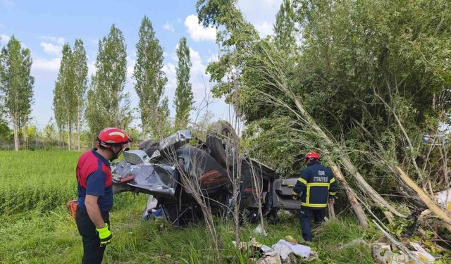 Iğdır’da trafik kazası: Azerbaycan plakalı araç takla attı, 1’i ölü 4 yaralı