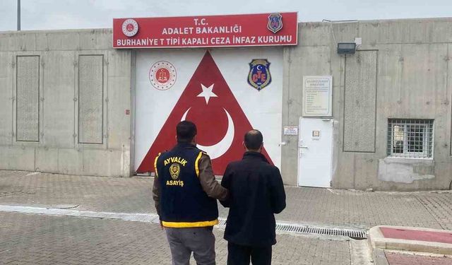 Kasten öldürme suçundan aranan şahıs Ayvalık’ta yakalandı