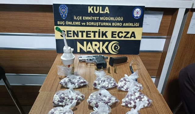 Kula’da 479 sentetik hap ele geçirildi