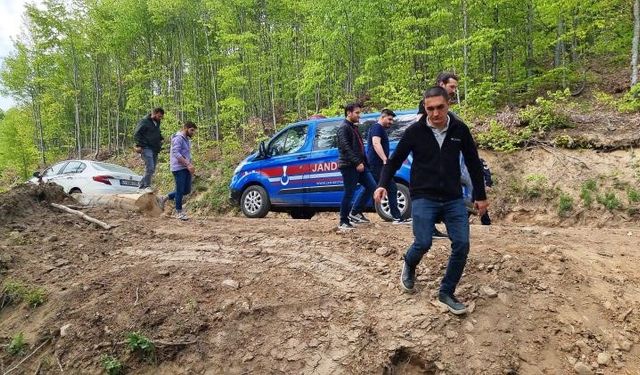 Kütahya'da 4 gündür haber alınamayan esnafı arama çalışmaları sürüyor