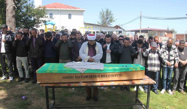 Ordu’da suda cansız bedenine ulaşılan şahıs son yolculuğuna uğurlandı