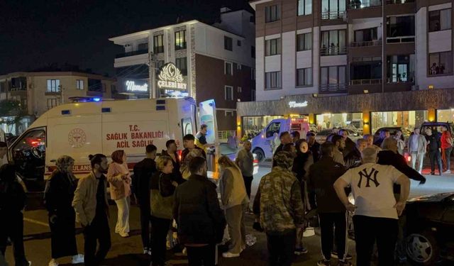 Otomobilin çarpıp kaçtığı 2 yaya ağır yaralandı