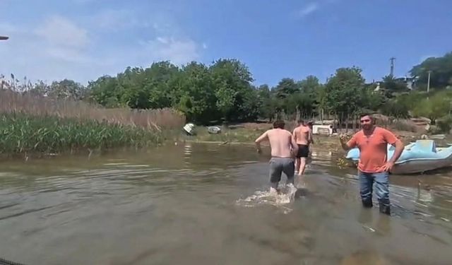 Pedallı kanodan düşen 3 kişi ölümün kıyısından son anda kurtarıldı