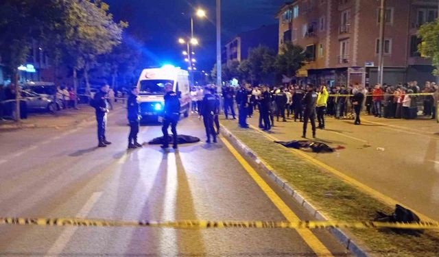Sakarya’da feci kaza: Anne ve kızı hayatını kaybetti