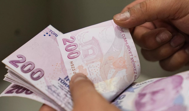 Sosyal Güvenlik Uzmanı İsa Karakaş duyurdu: Asgari ücrete zam gelecek mi?