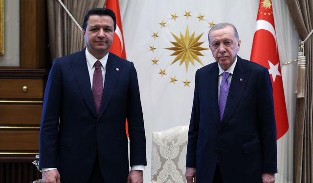 Cumhurbaşkanı Erdoğan, Saadet Partisi Genel Başkanı Arıkan ile görüştü