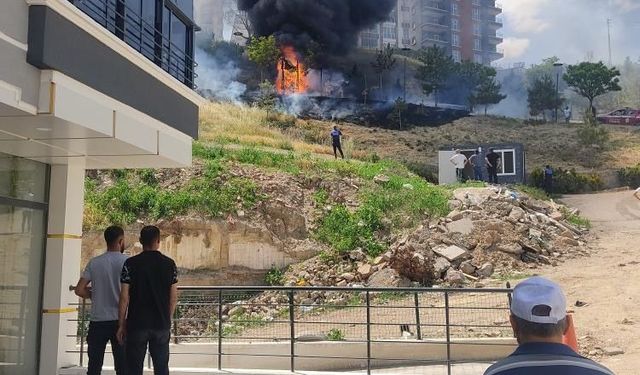 Ankara’da bir parkın 2 çocuk tarafından yakıldığı iddia edildi