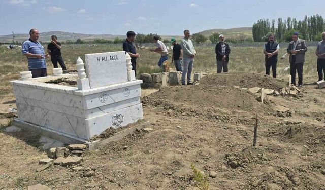 Başkentte muhtarlık seçiminden kalan husumet: Baba ve oğul toprağa verildi
