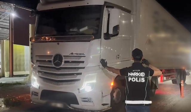 Bitlis’te salça içinde uyuşturucu ele geçirildi