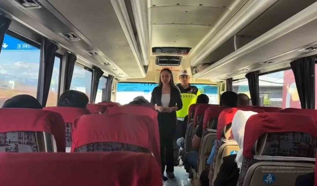 Iğdır’da Kurban Bayramı öncesi yolcu otobüslerinde trafik denetimi yapıldı