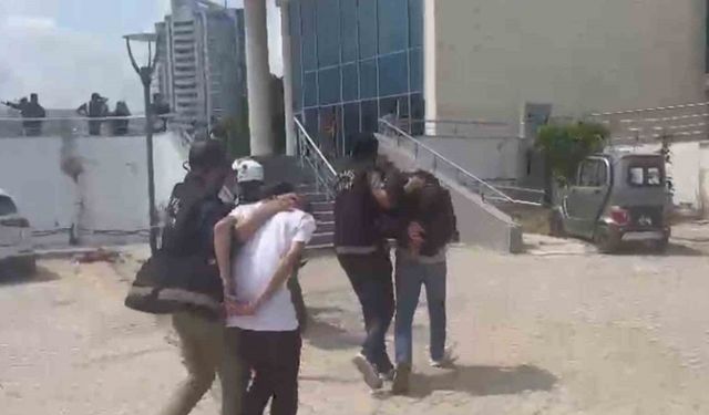 İskenderun’da asayiş operasyonu: 3 gözaltı, 2 tutuklama