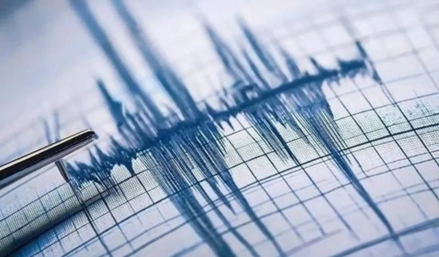 İstanbul'da 3.8 büyüklüğünde deprem!
