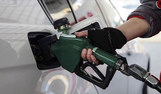 Akaryakıta son ayların en büyük zammı geliyor