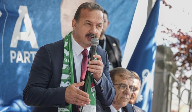 Yavuz Ağıralioğlu: Bursaspor'u Süper Lig'e, Anahtar Parti'yi iktidara taşıyacağız