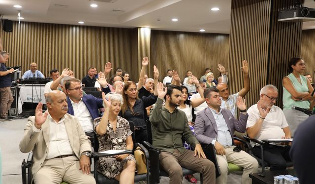 Mudanya’da Belediye Meclisi’ne tatil yok!