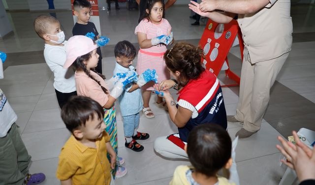Bursa Büyükşehir'den lösemi tedavisi gören çocuklara moral