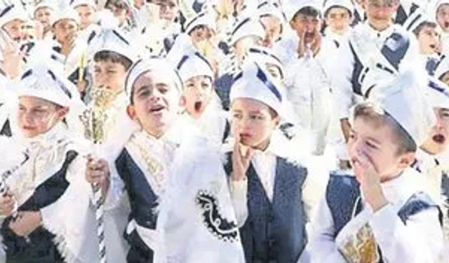 Sünnette en uygun dönem bebeklik mi? Çocukluk mu?