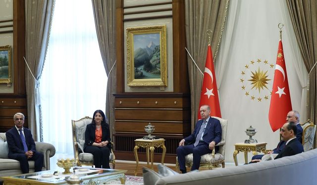 Cumhurbaşkanı Erdoğan, DEM heyetini kabul etti