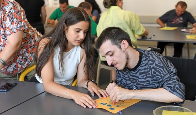 OBAM’da özel bireyler sanat ve müzikle buluştu