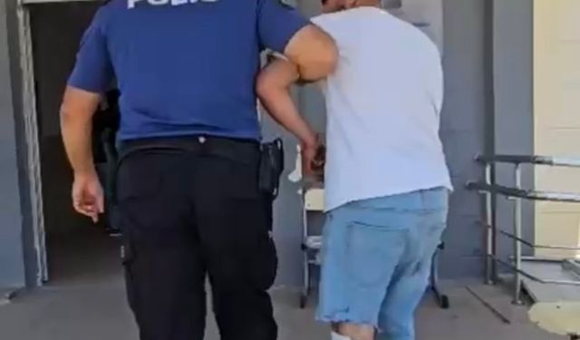 Antakya’da ’dur’ ihtarına uymayan şahıs,  kovalamaca sonucu yakalandı