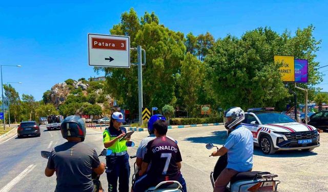 Antalya’da 3 bini aşkın motosiklet denetlendi, 80 araç trafikten men edildi