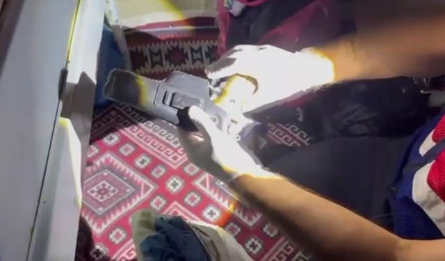 Arpaçay’da silah ve mühimmat ele geçirildi
