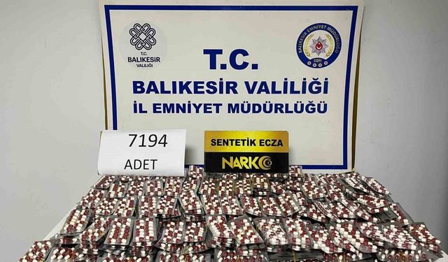 Ayvalık’ta 3 uyuşturucu satıcısı tutuklandı