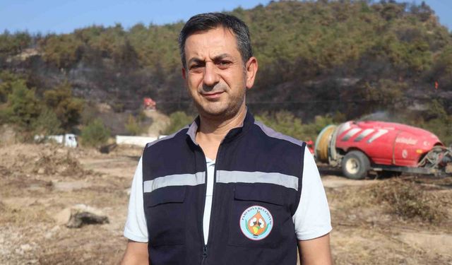 Belediye başkanı alevlerin ortasında kaldı