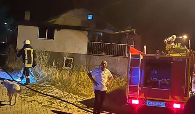 Beyşehir’de ev yangını korkuttu
