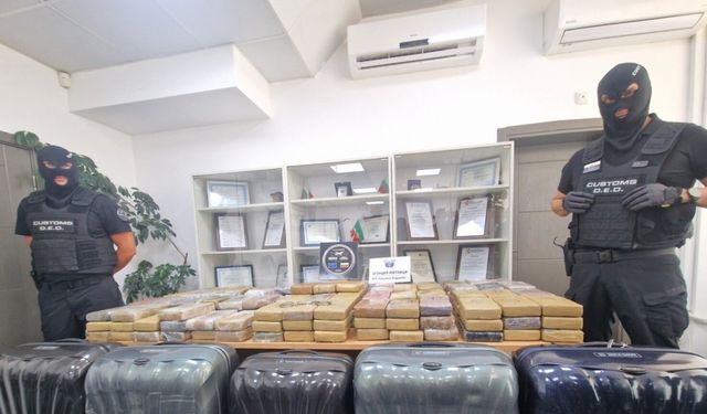 Diplomatik plakalı araçta rekor kokain: 206 kilo