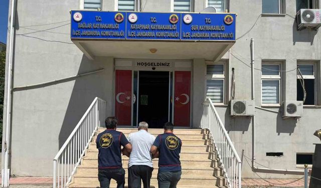 Diyarbakır’da çeşitli suçlardan aranan firari 4 kişi yakalandı