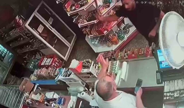 Dondurma iadesini kabul etmedi, pala ile saldırıya uğradı