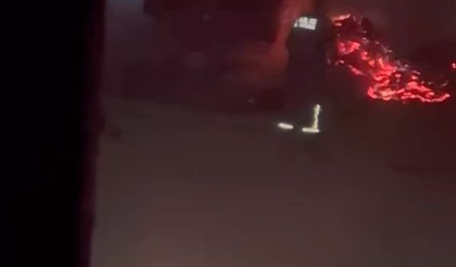 Elazığ’da samanlar alevlere teslim oldu