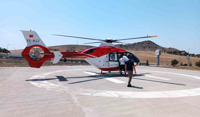 Elini kıyma makinesine kaptıran çocuk hava ambulansıyla Ankara’ya sevk edildi