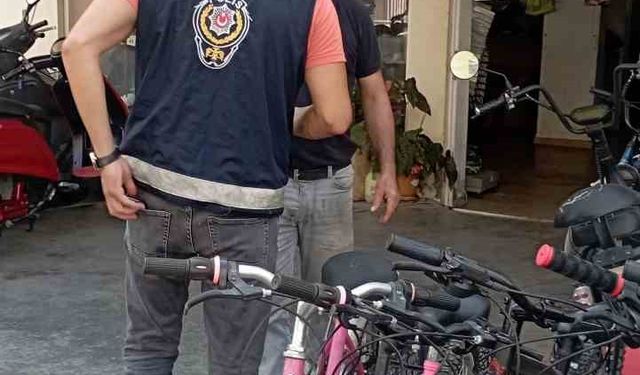 Gazipaşa’da motosiklet tamir ve yedek parça satışı yapan iş yerleri denetlendi