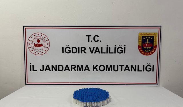 Iğdır’da kaçak sigara ve botoks operasyonu: 4 gözaltı
