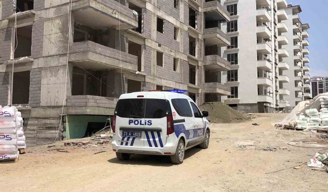 İnşaatın 4’üncü katından düşen işçi öldü