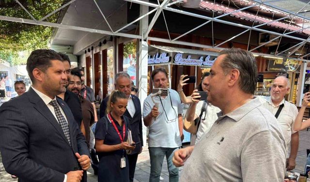 İzmir’de sigara denetiminde 136 işletme ile 159 kişiye idari para cezası uygulandı