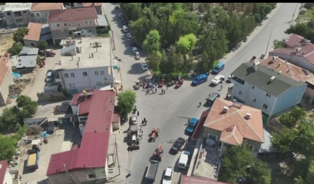 Jandarmadan motosikletlere şok uygulama