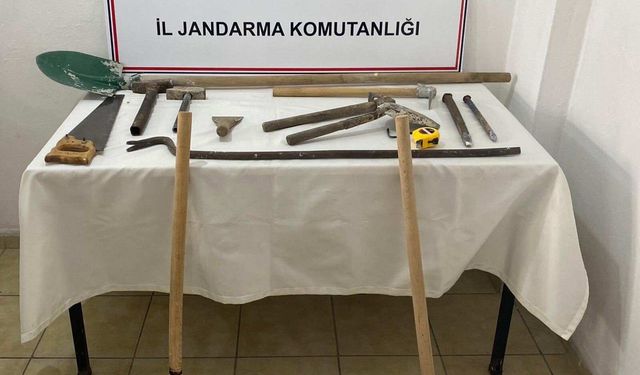Kastamonu’da define avcılarına suç üstü baskın
