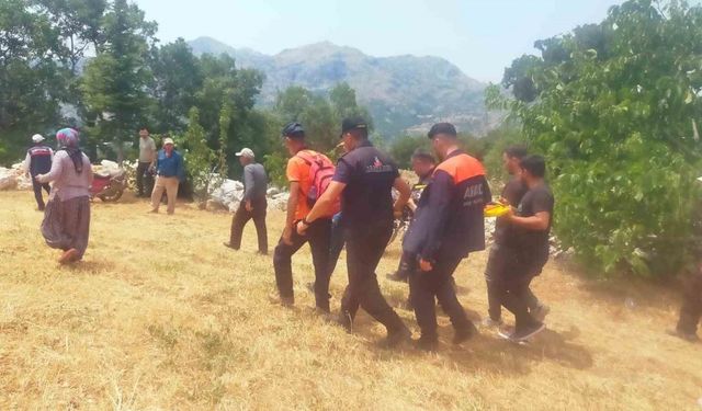 Kayıp Alzheimer hastası yaşlı kadın 12 saat sonra ekiplerce arazide bulundu