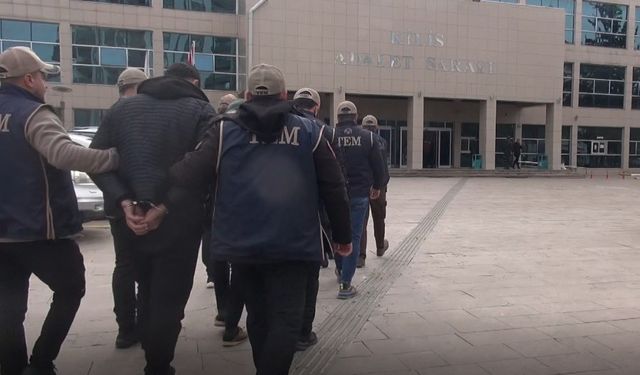 Kilis’te DEAŞ ve FETÖ operasyonu: 20 gözaltı