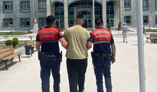 Kütahya’da hakkıda 12 yıl 11 ay kesinleşmiş hapis cezası bulunan şahıs yakalandı