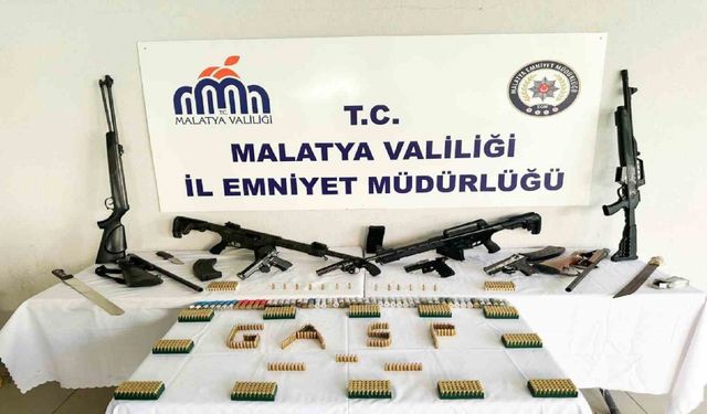 Malatya’da silah teşhiri yapan şüphelilere eş zamanlı operasyon: 29 gözaltı
