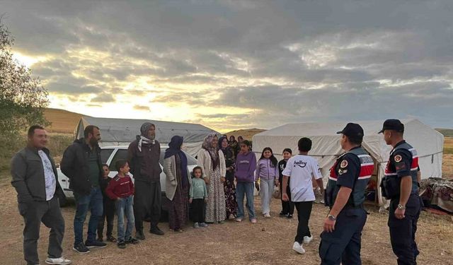 Mevsimlik işçiler kene ve boğulma vakaları hakkında bilgilendirildi