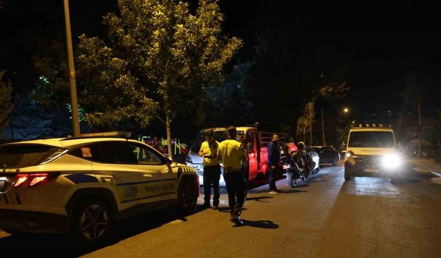 Polisin ’dur’ ihtarına uymayan sürücü önce aracıyla, sonra yaya olarak kaçtı