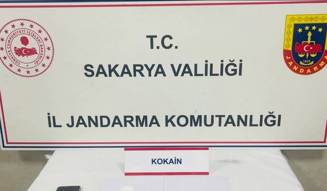 Sakarya’da uyuşturucu operasyonu: 3 gözaltı